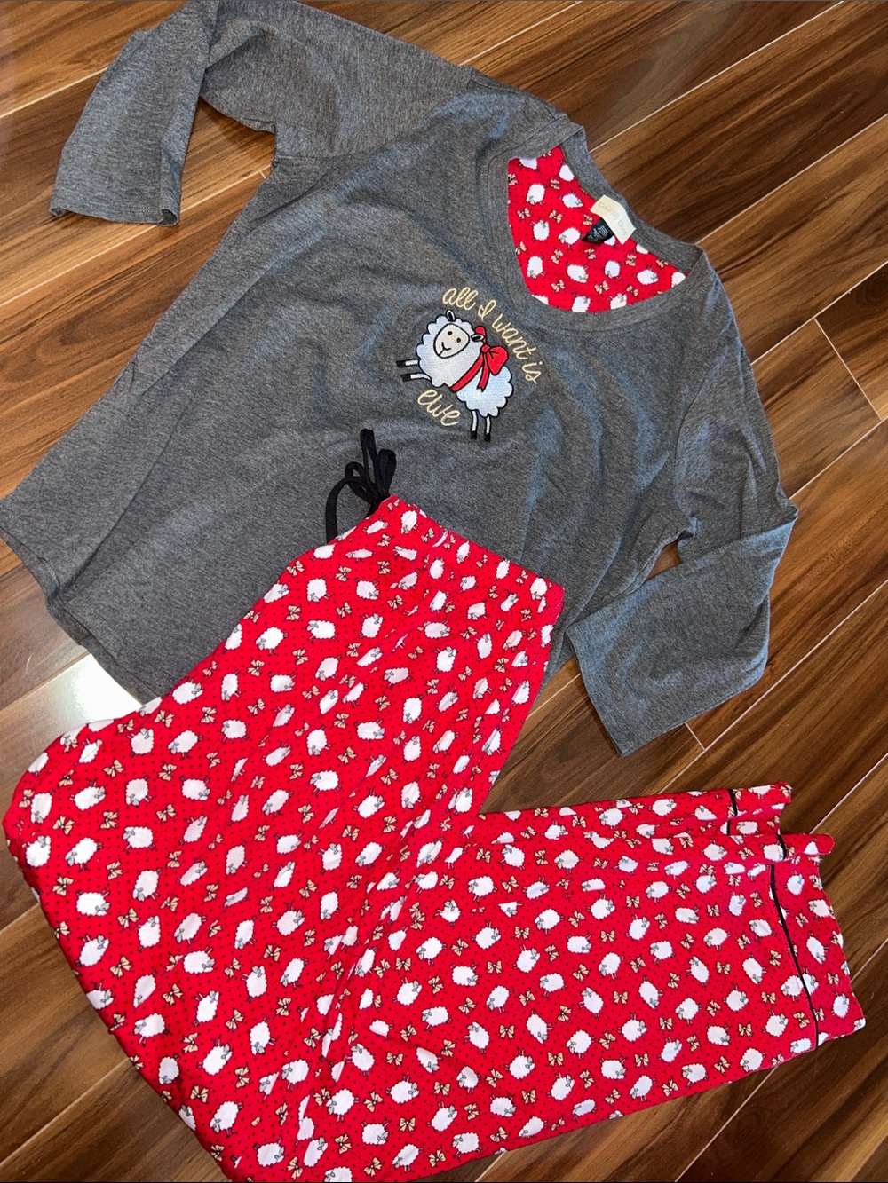 Large Sheep through the country door pajama set